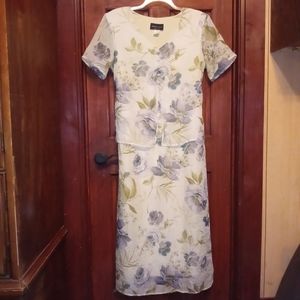 Size 16 Womans Spring Dress